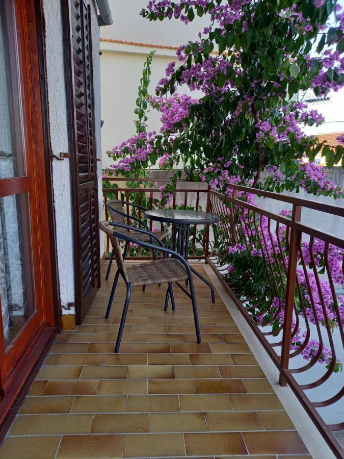 Apartmani Danica Biograd Na Moru Luaran gambar